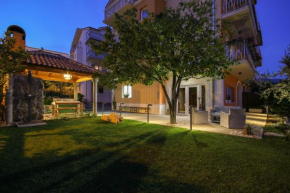  Apartments MEC & TIK  Сплит